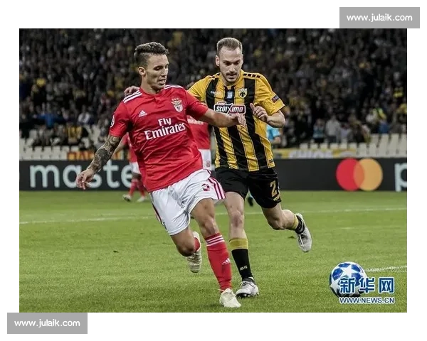 雅典队与本菲卡展开激烈对决 谁将赢得欧冠资格赛的关键一战